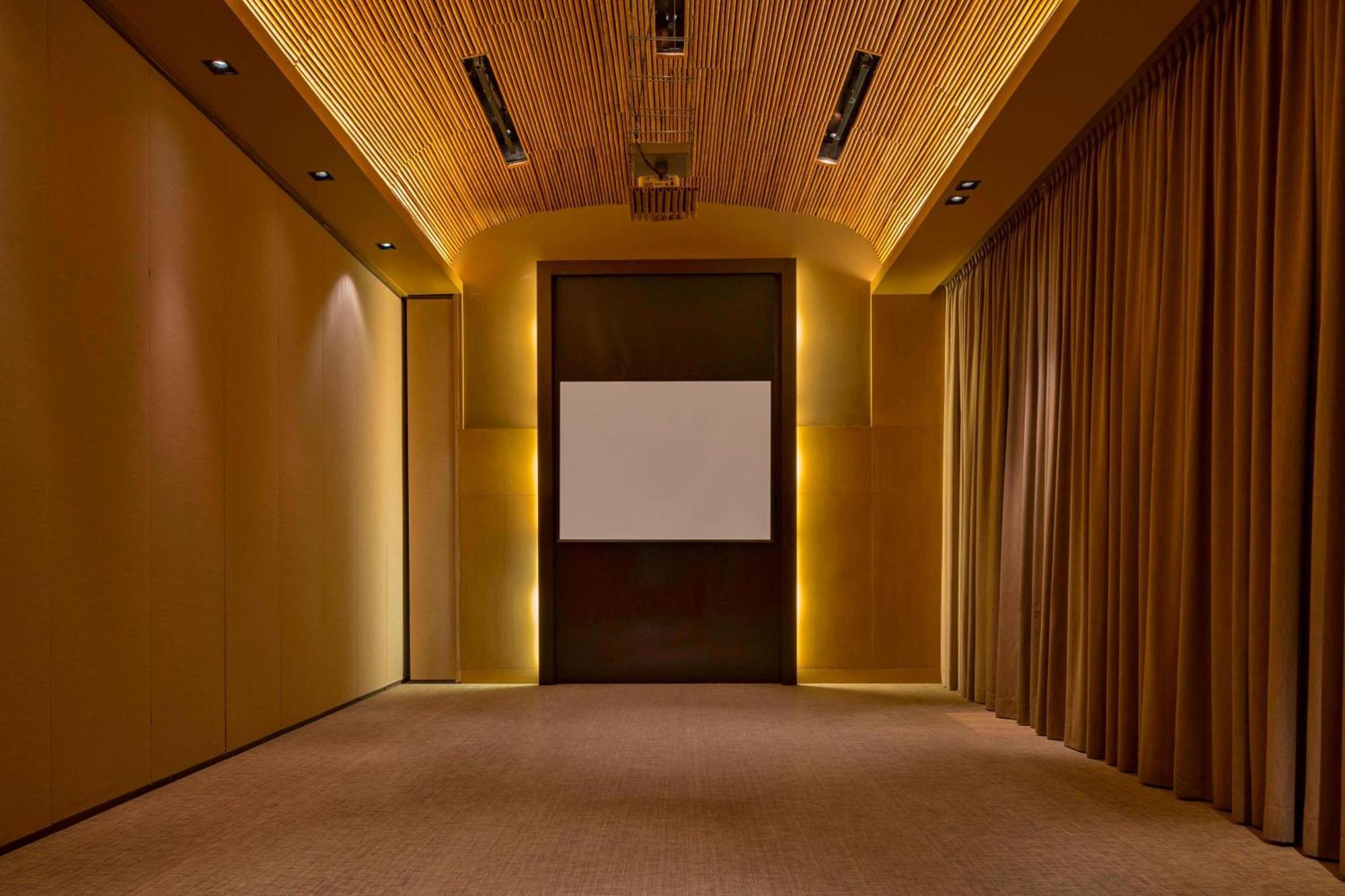 Hotel Paracas, A Luxury Collection Resort, Paracas Exterior foto The interior of the 100-seat screening room