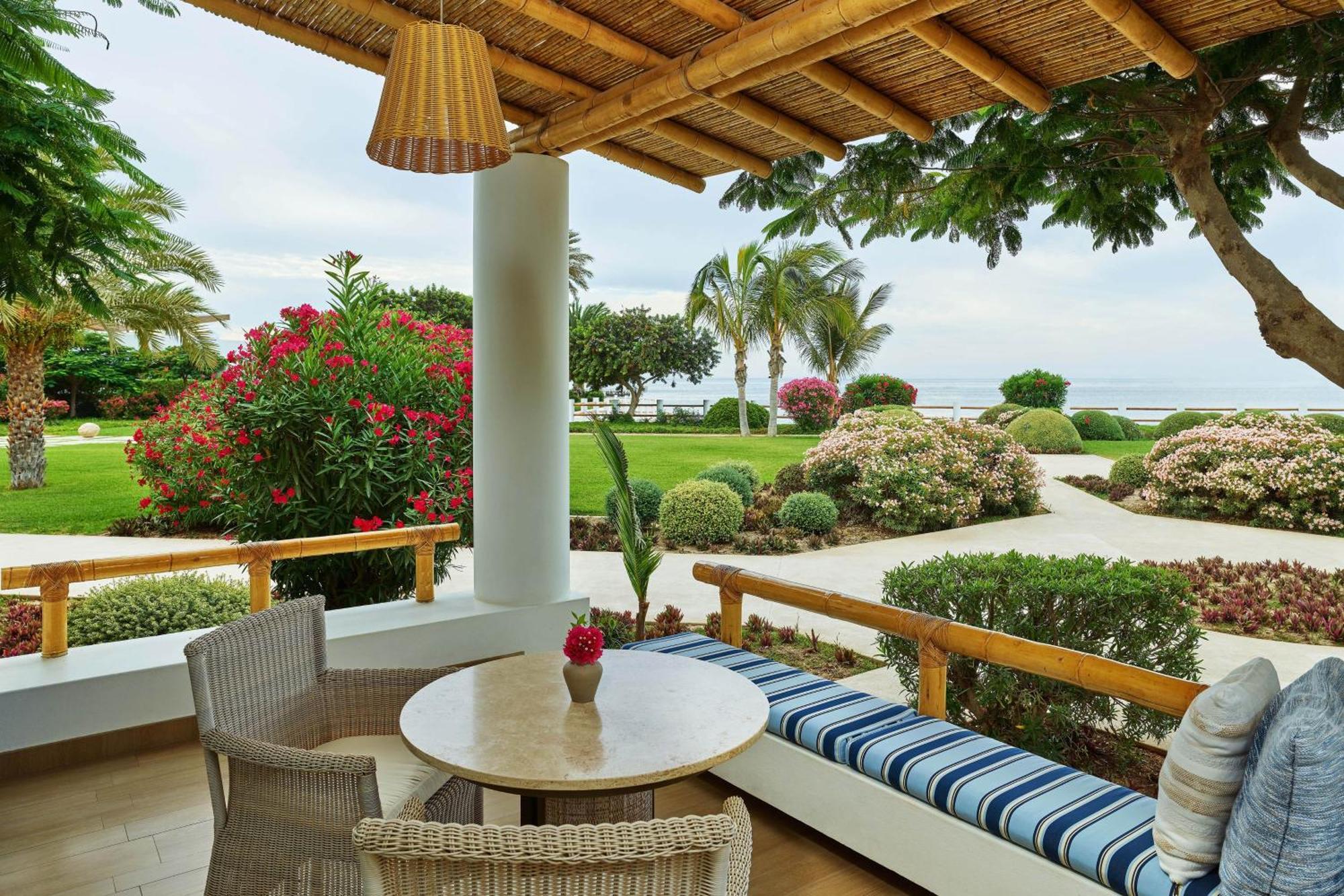 Hotel Paracas, A Luxury Collection Resort, Paracas Exterior foto View from a suite at the Four Seasons Resort Los Cabos